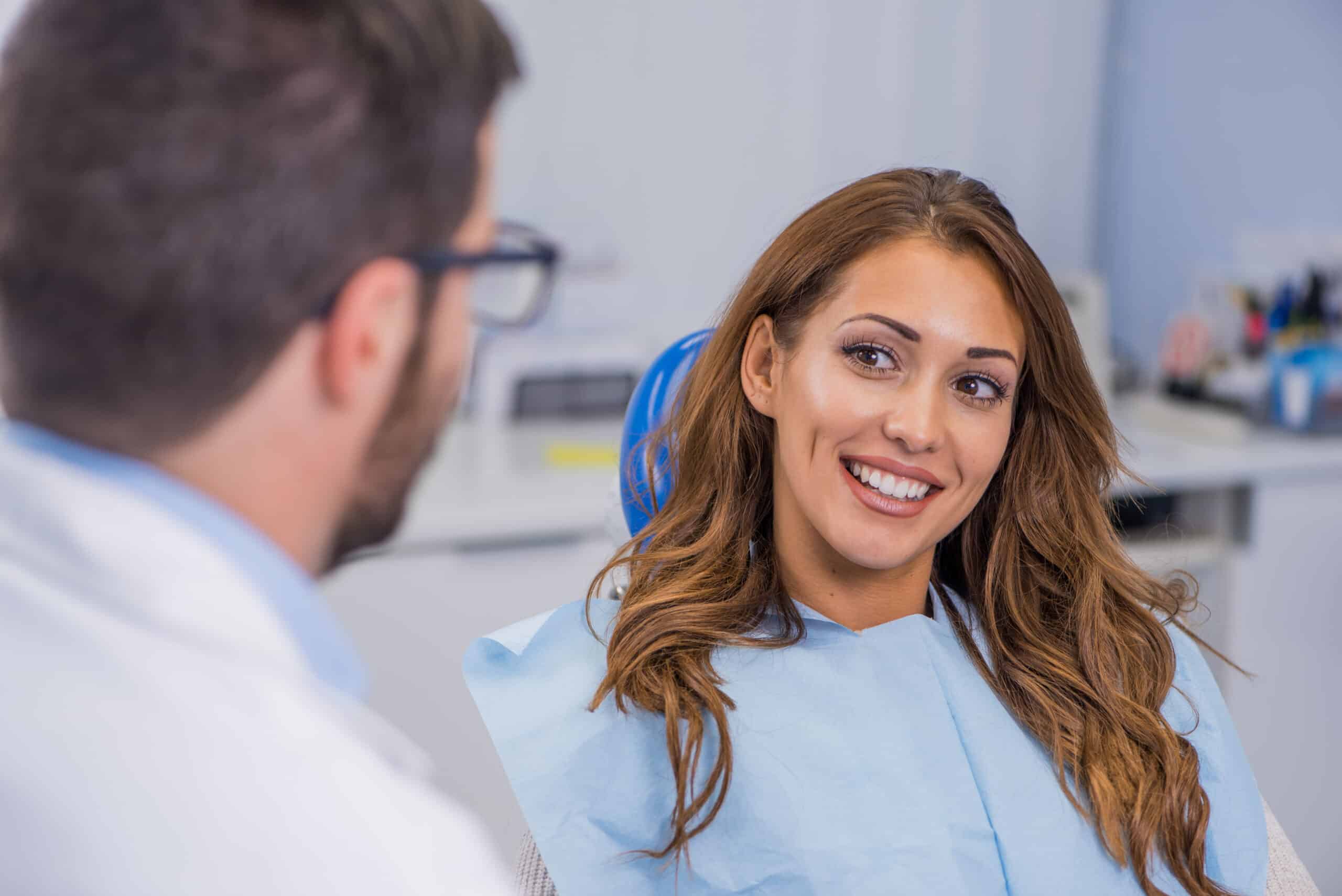 Protect and rebuild weakened or damaged teeth with high-quality, natural-looking crowns.